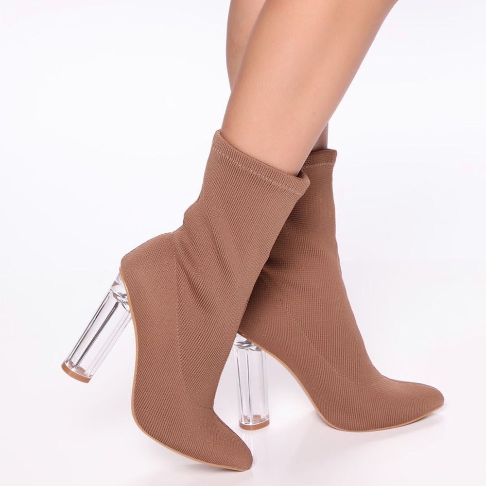 Brand New Aleeza Bootie - Camel